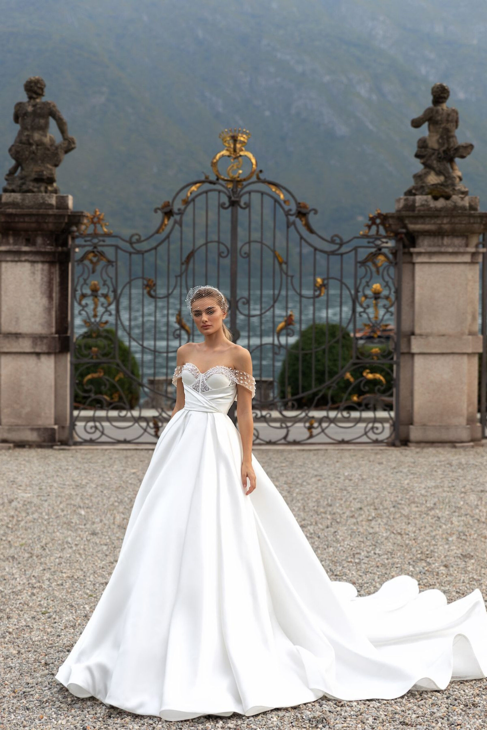 Why Custom Wedding Dress is a Better Option for Your Big Day?